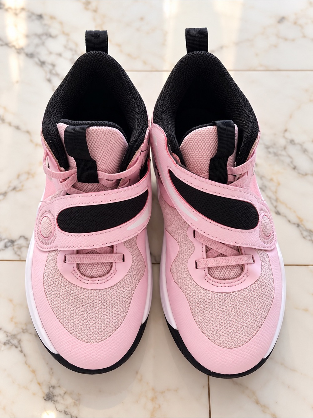 Nike Team Hustle Pink Foam